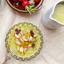 Grön gazpacho med pilgrimsmusslor Grön gazpacho med pilgrimsmusslor